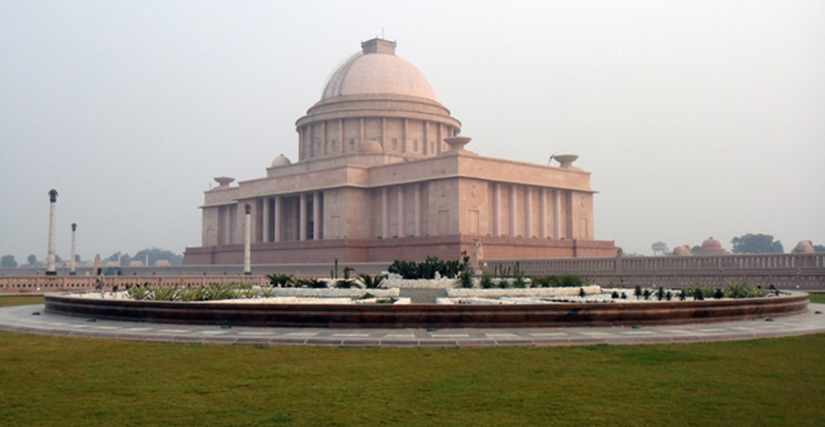 Manyavar Kanshiram Samarak – Jail Road Lucknow